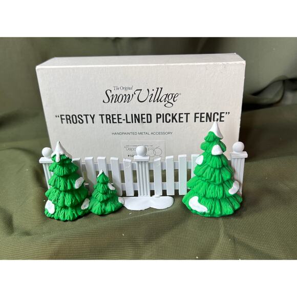 Dept 56 "Frosty Tree-Lined Picket Fence" Original Snow Village #5207.8 w/Box - Picture 4 of 4